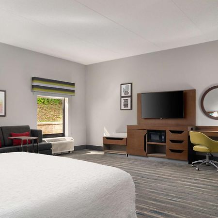 Hampton Inn Roanoke/Hollins - I-81 Экстерьер фото
