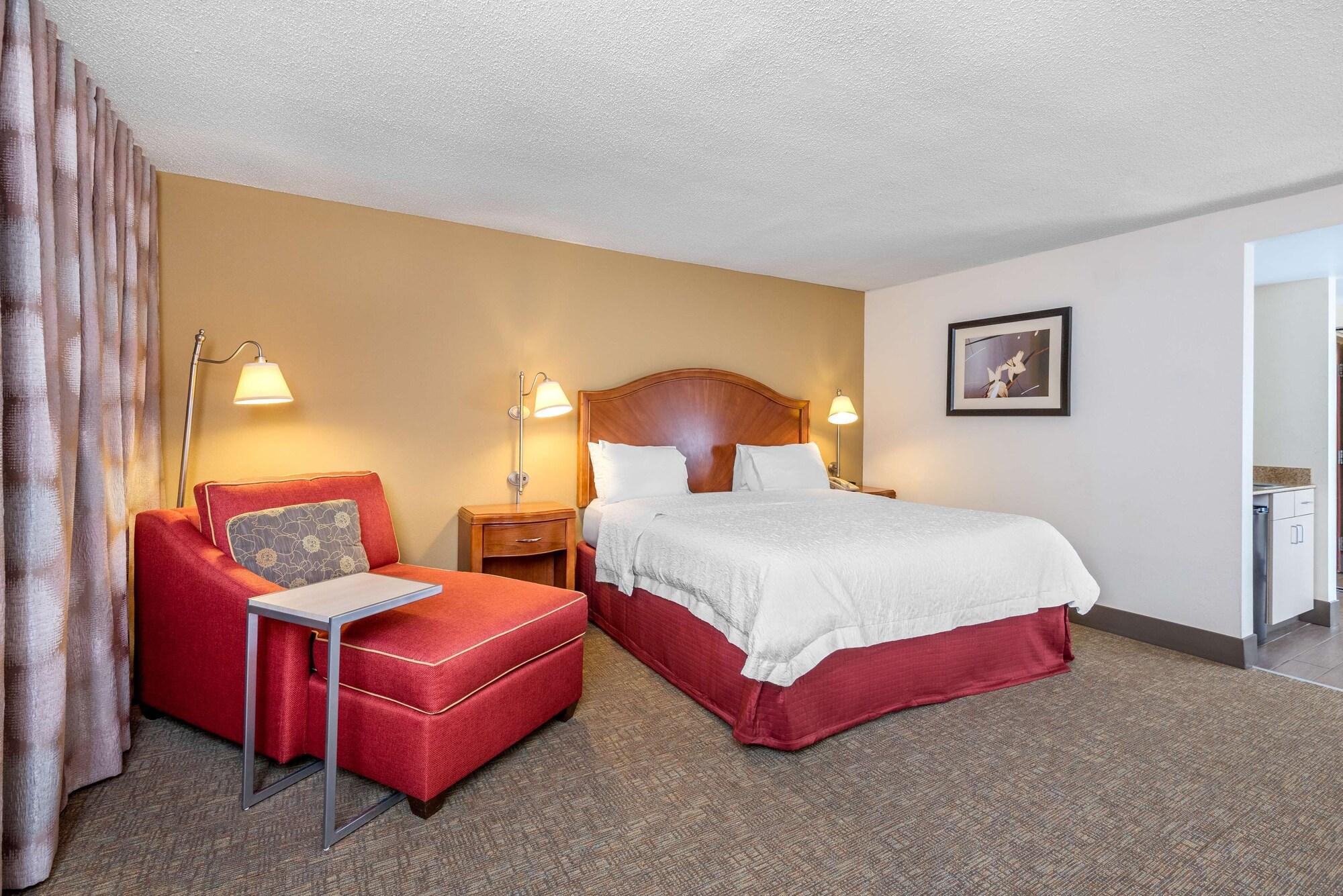 Hampton Inn Roanoke/Hollins - I-81 Экстерьер фото