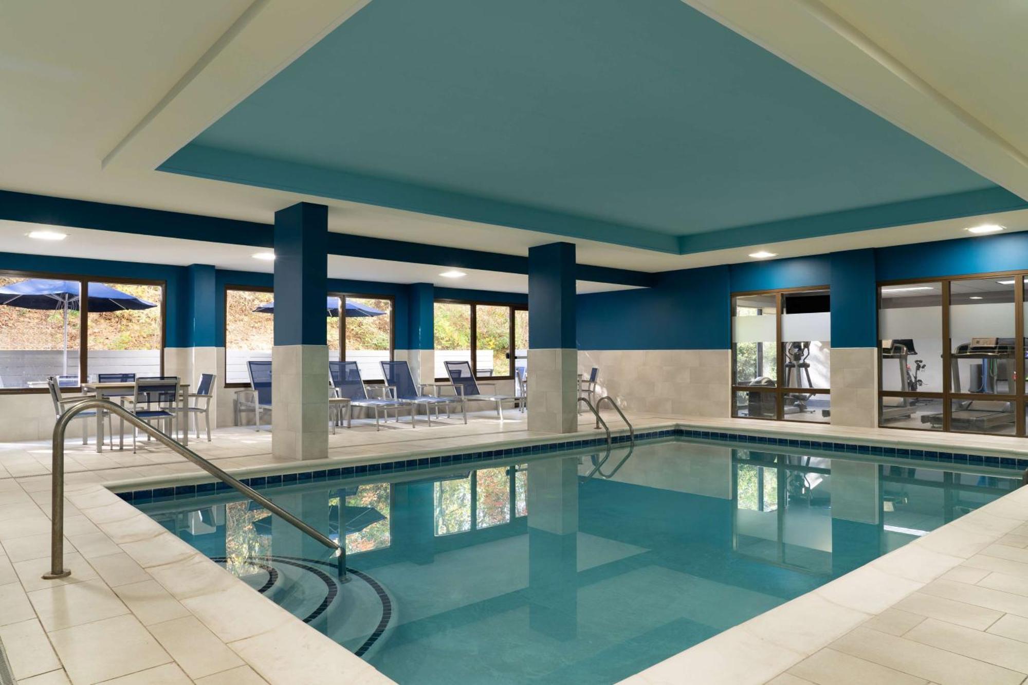 Hampton Inn Roanoke/Hollins - I-81 Экстерьер фото